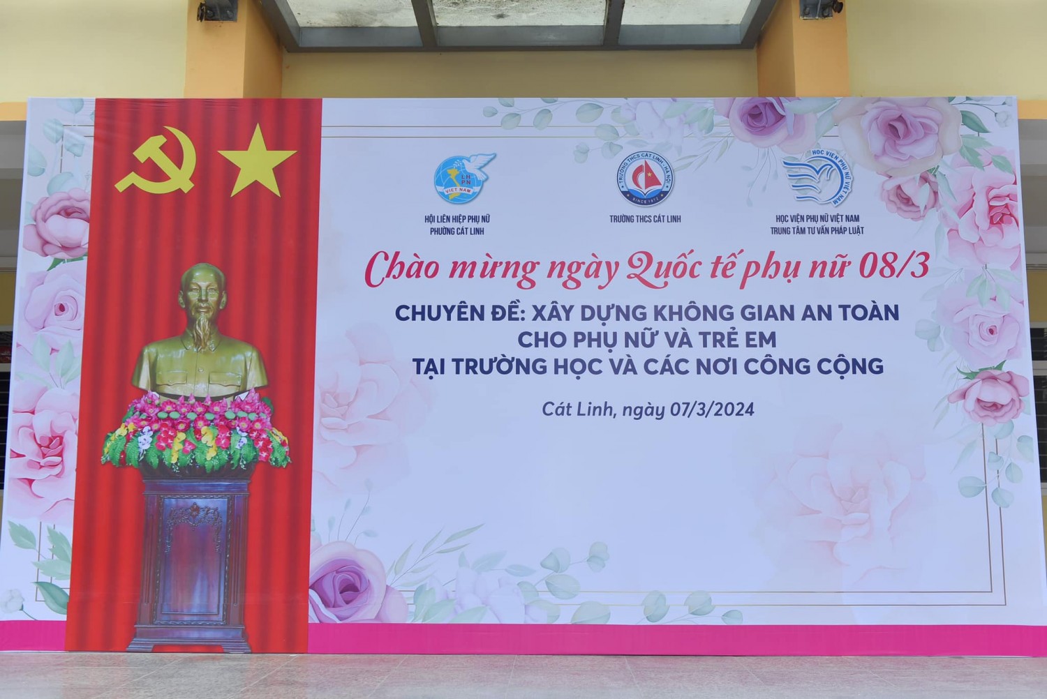 Chào mừng Ngày Quốc tế Phụ nữ 08/3 với chuyên đề: Xây dựng không gian an toàn cho phụ nữ và trẻ em tại trường học và các nơi công cộng