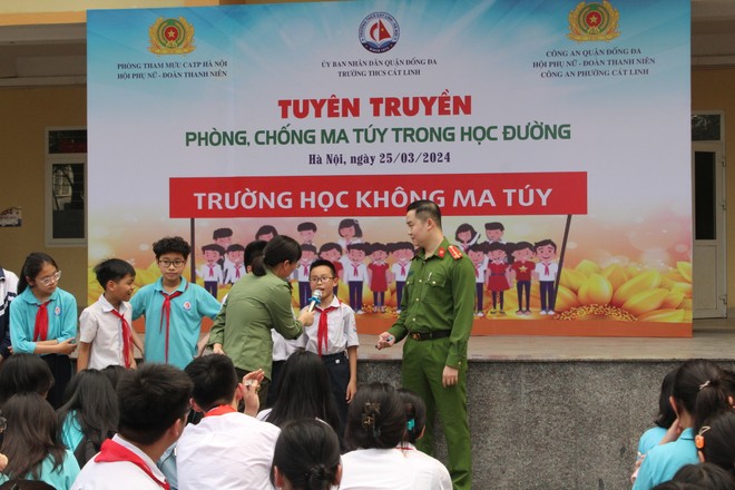 cá cược bóng đá
, QUẬN ĐỐNG ĐA TUYÊN TRUYỀN PHÒNG CHỐNG MA TÚY TRONG HỌC ĐƯỜNG